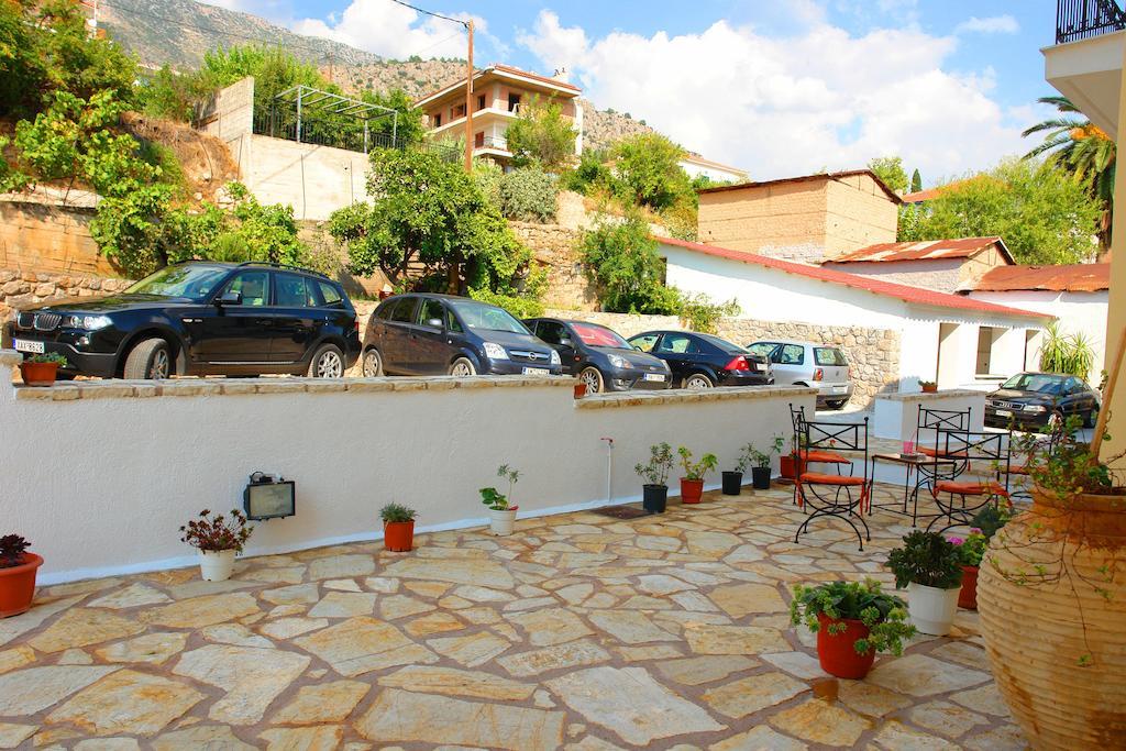 Hotel Xenonas Chrisso Delphi Zewnętrze zdjęcie